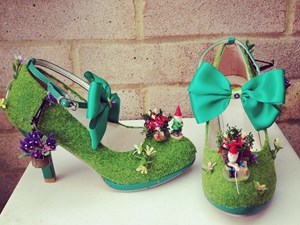 Award-winning designer creates Cromer-themed shoe clips exclusively for tourist info centre
